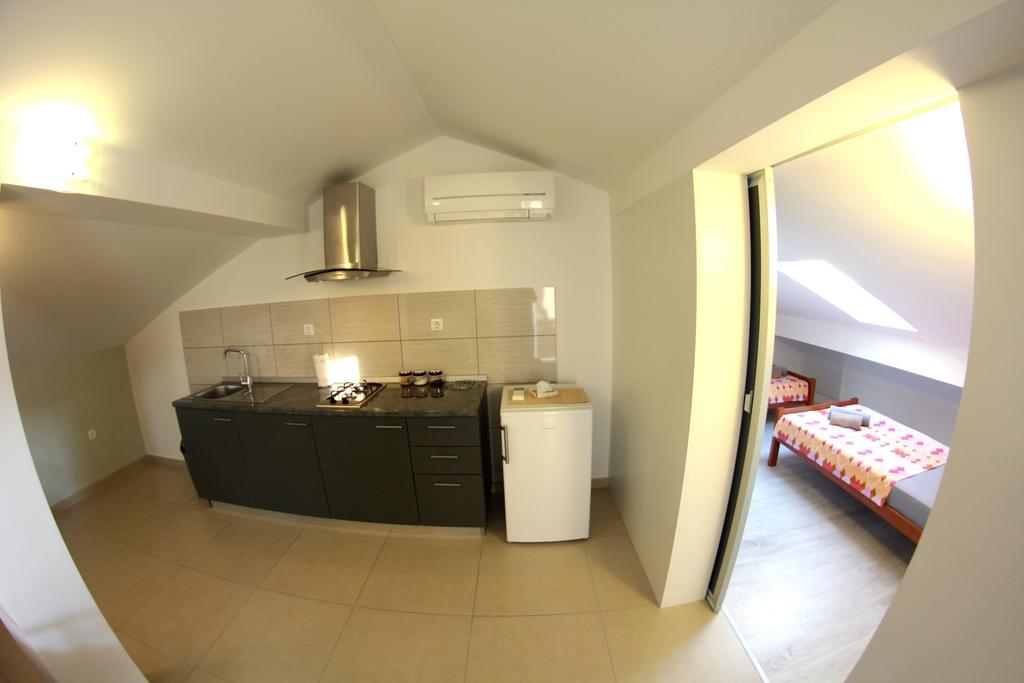 Apartments Ella Шибеник Номер фото
