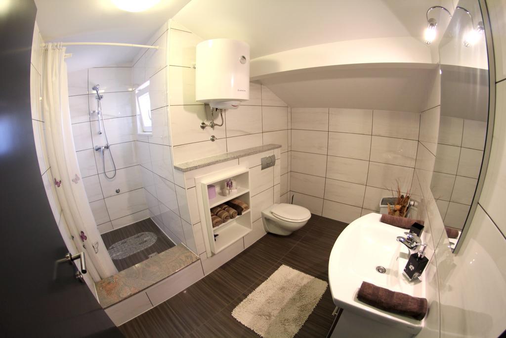 Apartments Ella Шибеник Номер фото