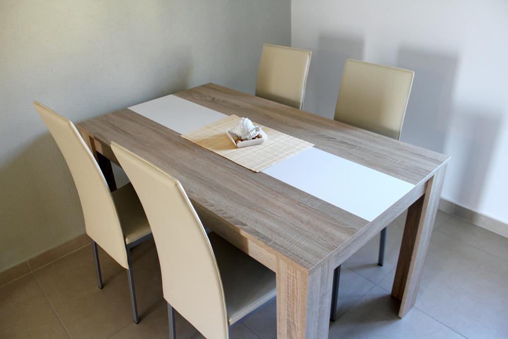 Apartments Ella Шибеник Номер фото